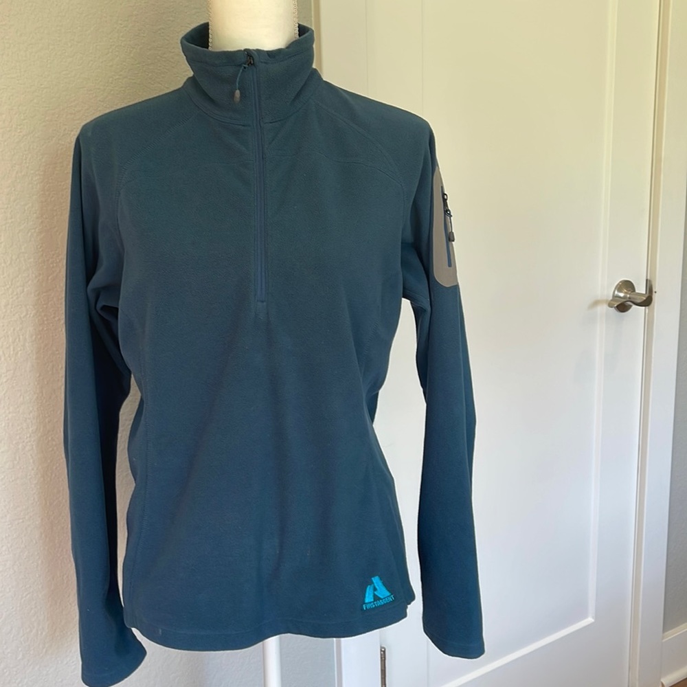 Eddie Bauer 1/4 zip First Ascent Fleece